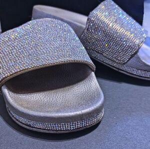Pazzle Silver Sparkling Bling Diamond Rhinestone Slippers Sz 7